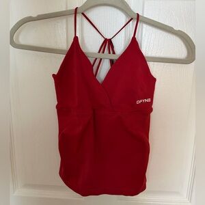 DFYNE longline tip- color is Crimson